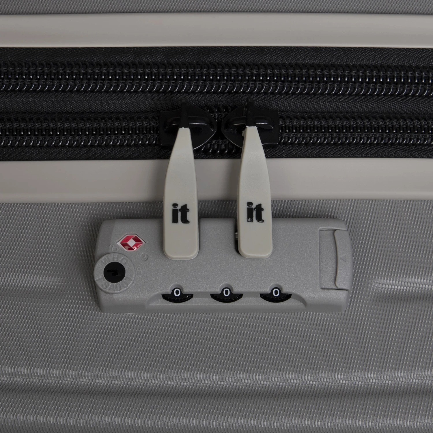 IT Luggage Eco-Protect - Medium Plus (Elephant Skin) - Image 6