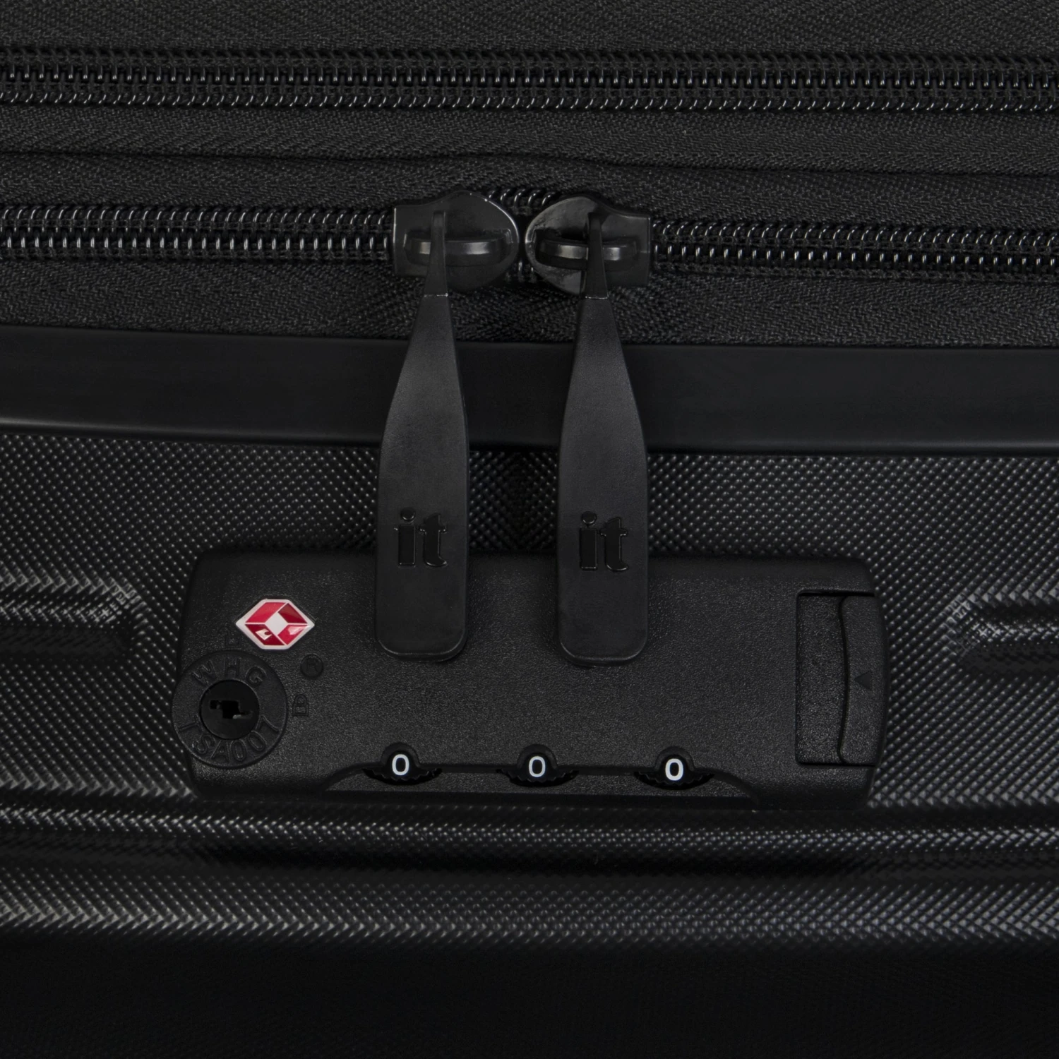 IT Luggage Eco-Protect - 4pc Set (Black) - Image 10