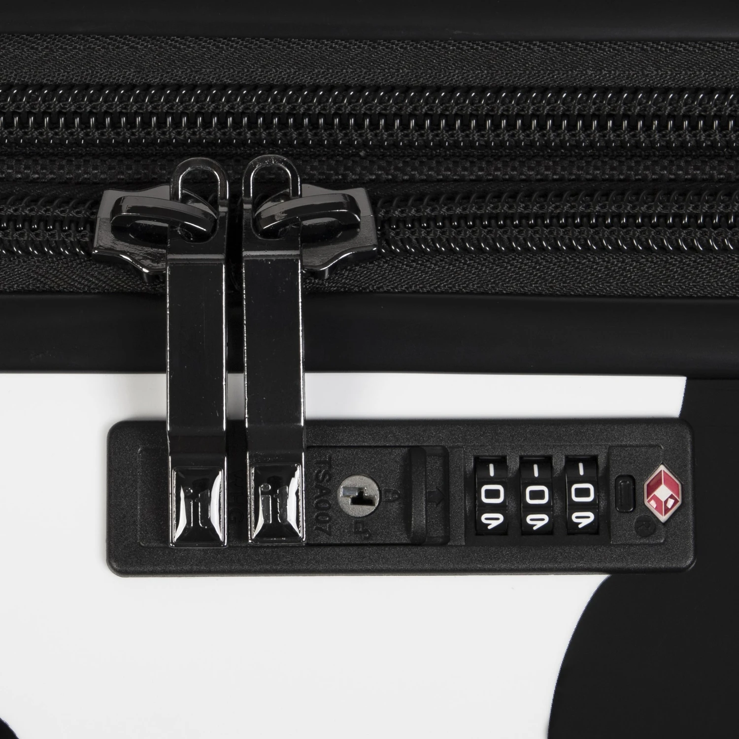 IT Luggage Indulging - 4pc Set (Moo Cow Print) - Image 17