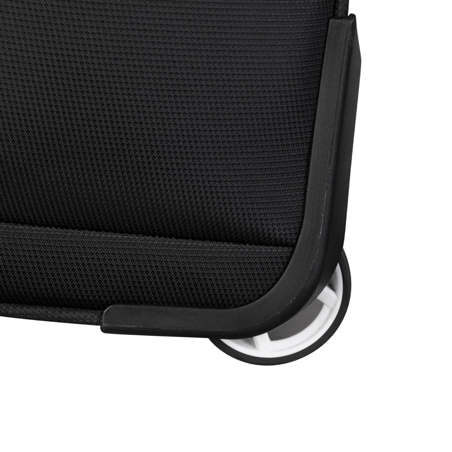 IT Luggage Intrepid - Underseat (Black) - Image 4