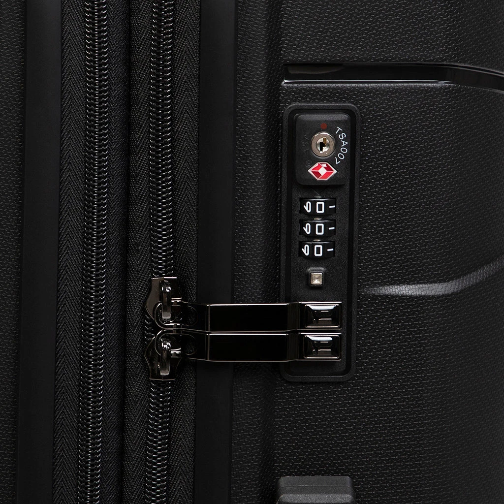 IT Luggage Momentous - 3-Piece Set (Black) - Image 11